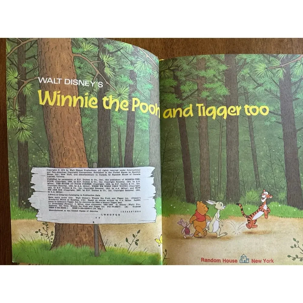 Vintage Disney Winnie the Pooh and Tigger Too Hardcover Book 1975 BCE